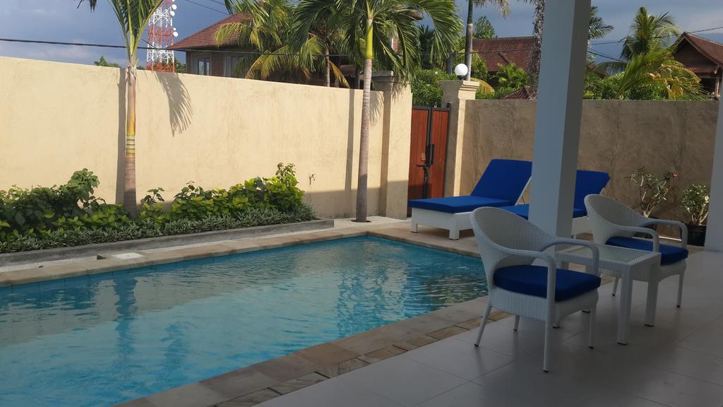 Kartika Villas Lovina Oda fotoğraf